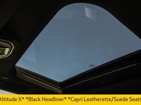 New 2025 Jeep Grand Cherokee Altitude image 7