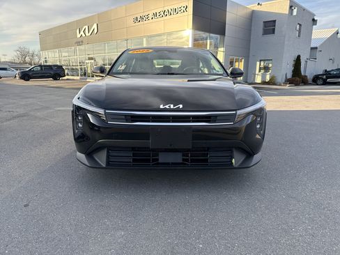 Certified 2025 Kia K4 LX image 9