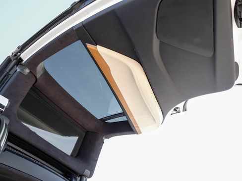 Used 2021 Tesla Model X Long Range image 52