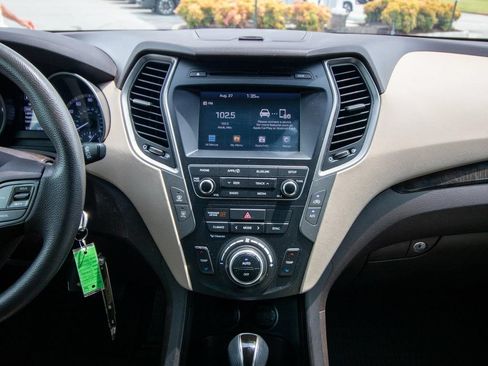 Used 2017 Hyundai Santa Fe Sport FWD image 23