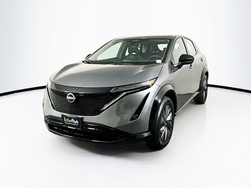 Used 2024 Nissan Ariya AWD image 3