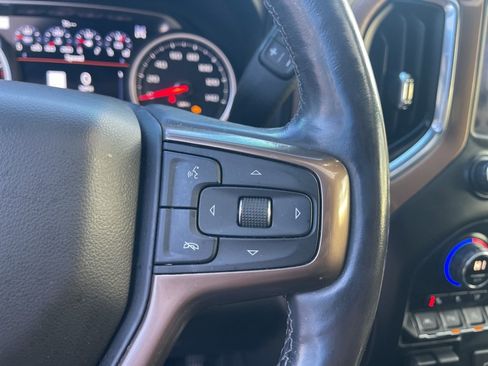 Used 2020 Chevrolet Silverado 1500 High Country w/ Technology Package image 25