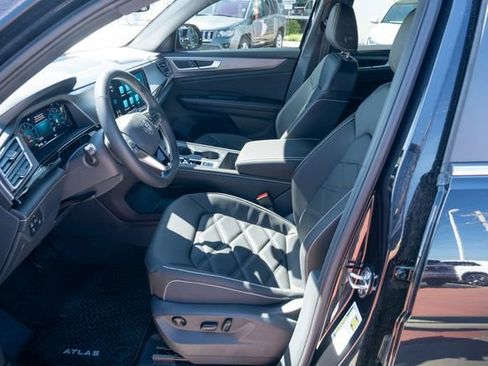 New 2026 Volkswagen Atlas Cross Sport SE AWD/4WD image 18