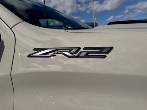 Used 2026 Chevrolet Silverado 1500 ZR2 w/ Dark Appearance Package AWD/4WD image 10