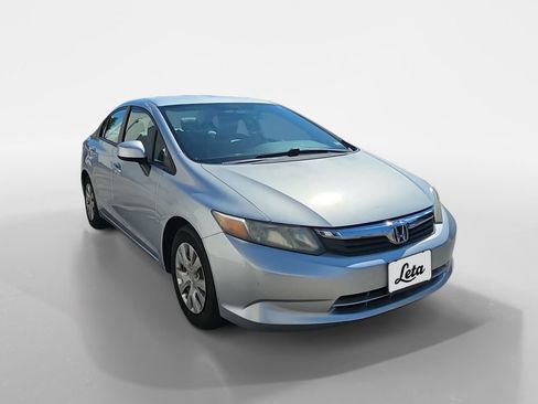 Used 2012 Honda Civic LX image 2