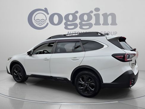 Used 2021 Subaru Outback Onyx Edition XT AWD/4WD image 3