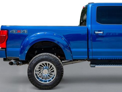 Used 2022 Ford F250 Lariat w/ Chrome Package AWD/4WD image 6