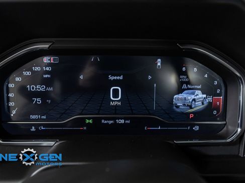 Used 2025 GMC Sierra 1500 Denali w/ Technology Package image 17