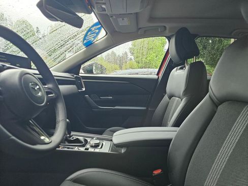 Used 2024 MAZDA CX-50 AWD 2.5 S w/ Cargo Package image 23