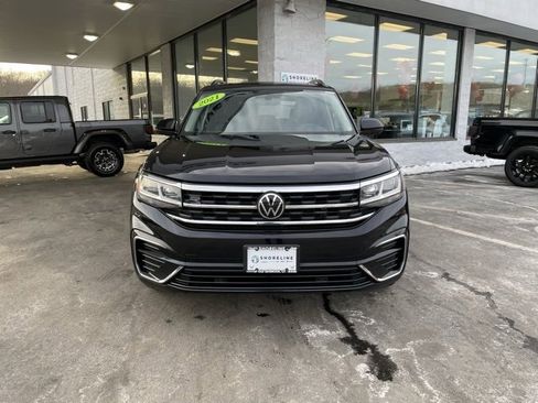Used 2021 Volkswagen Atlas SE w/ Panoramic Sunroof Package image 2
