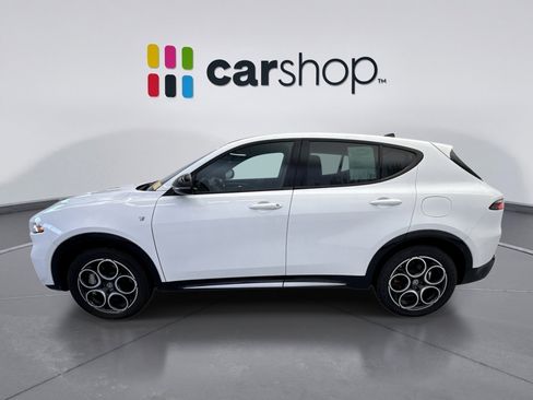Used 2024 Alfa Romeo Tonale Ti AWD/4WD image 2