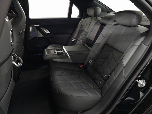 New 2026 BMW 760i xDrive w/ Executive Package AWD/4WD image 36