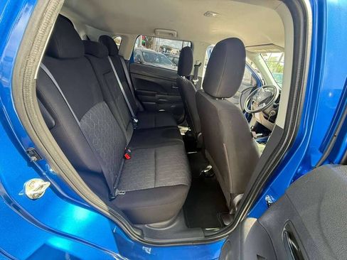 Used 2020 Mitsubishi Outlander Sport Black Edition FWD image 17