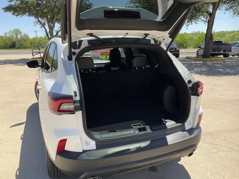Used 2025 Ford Escape ST-Line w/ Equipment Group 301A FWD image 14