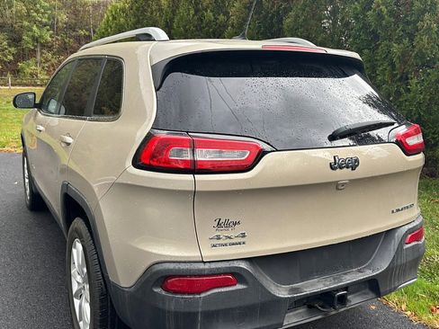 Used 2014 Jeep Cherokee Limited w/ Trailer Tow Group image 7