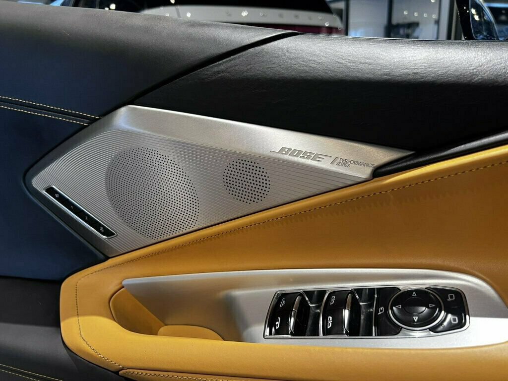 Used 2021 Chevrolet Corvette Stingray Premium Conv RWD image 19