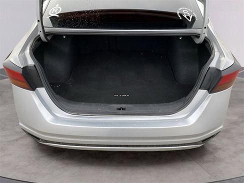 Used 2020 Nissan Altima 2.5 S image 18