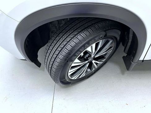 Certified 2023 Nissan Rogue SV AWD/4WD image 23