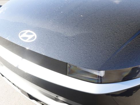 New 2026 Hyundai Ioniq 5 SEL image 9