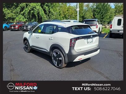 Used 2025 Nissan Kicks SR