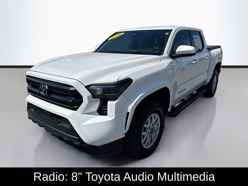 Used 2024 Toyota Tacoma SR5 RWD image 3