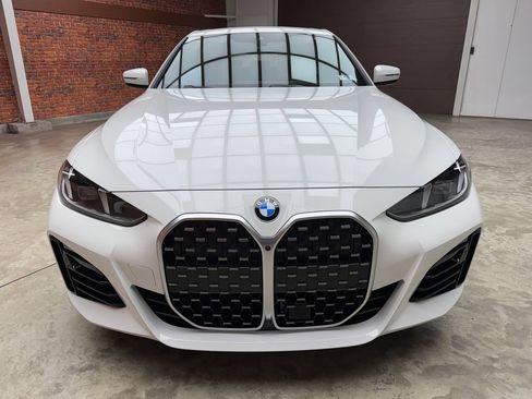 Used 2026 BMW 430i xDrive w/ M Sport Package AWD/4WD image 8