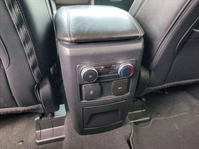 Used 2022 Ford Explorer XLT w/ Equipment Group 202A RWD image 16