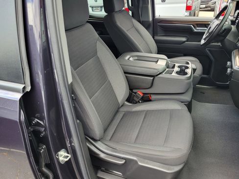 Used 2023 Chevrolet Silverado 1500 LT RWD image 18