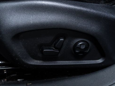 Used 2018 Jeep Compass Limited w/ Trailer Tow Group image 24