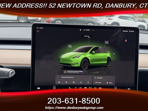 Used 2023 Tesla Model Y Performance AWD/4WD image 14
