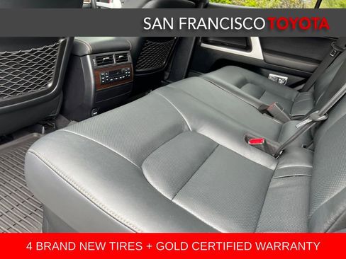 Certified 2020 Toyota Land Cruiser Heritage Edition AWD/4WD image 17