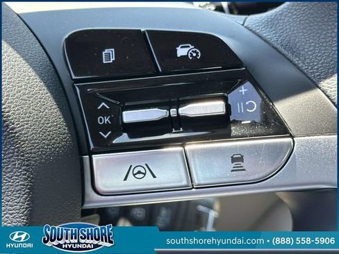 Certified 2024 Hyundai Tucson SE AWD/4WD image 23
