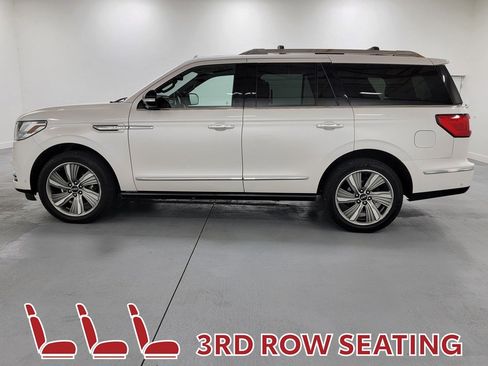 Used 2018 Lincoln Navigator Reserve w/ Technology Package AWD/4WD image 5