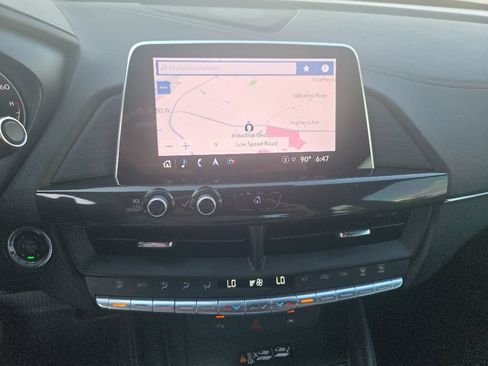 Certified 2024 Cadillac CT4 Luxury w/ Sun And Sound Package RWD image 18