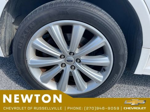 Used 2018 Ford Flex SEL w/ Equipment Group 202A FWD image 19