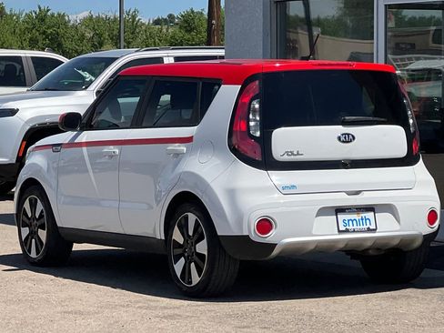 Used 2017 Kia Soul + w/ Designer's Package FWD image 7
