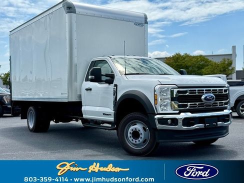 New 2025 Ford F550 2WD Regular Cab Super Duty image 2