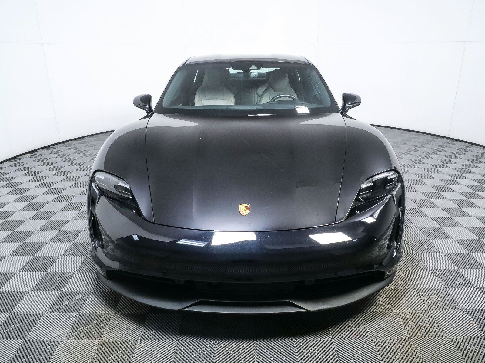 Certified 2022 Porsche Taycan RWD image 33