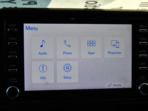 Used 2019 Toyota C-HR LE image 19