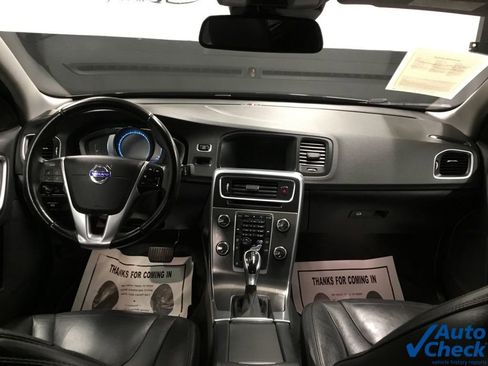 Used 2014 Volvo S60 T5 image 26