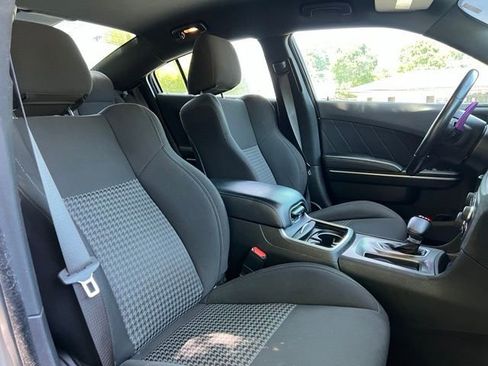 Used 2022 Dodge Charger GT RWD image 25