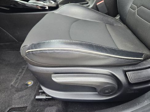 Used 2023 Kia Forte GT-Line w/ GT-Line Technology Package image 31