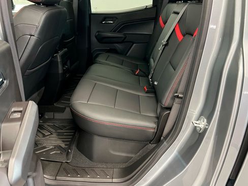 New 2025 Chevrolet Colorado Z71 w/ Technology Package image 22