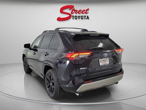 Certified 2023 Toyota RAV4 SE image 2