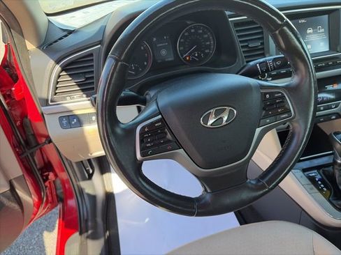 Used 2017 Hyundai Elantra SE w/ SE A/T Tech Package 03 image 10
