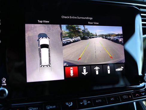 Used 2022 Jeep Wagoneer Series III w/ Convenience Group I image 30