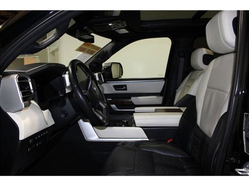 Used 2022 Toyota Tundra Capstone image 11