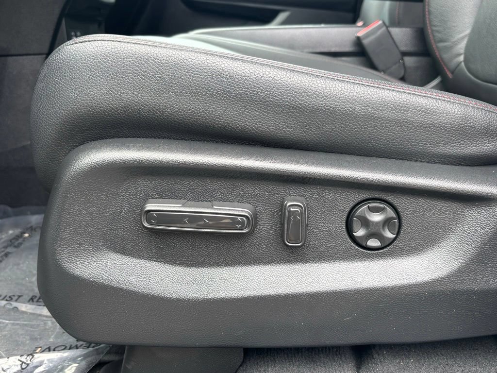 Used 2025 Honda Odyssey Sport-L image 33