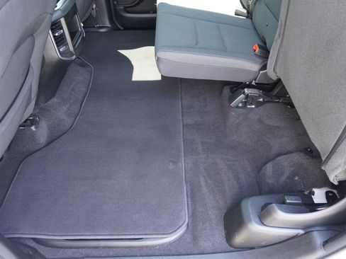 Used 2025 RAM 1500 Big Horn AWD/4WD image 35