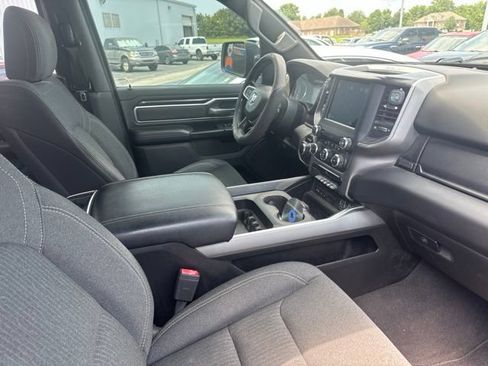 Used 2019 RAM 1500 Big Horn AWD/4WD image 4